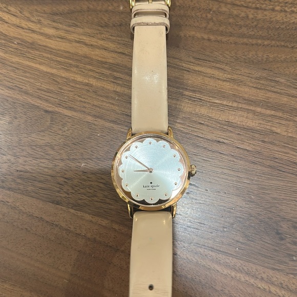 Kate Spade Watch - Picture 2 of 2